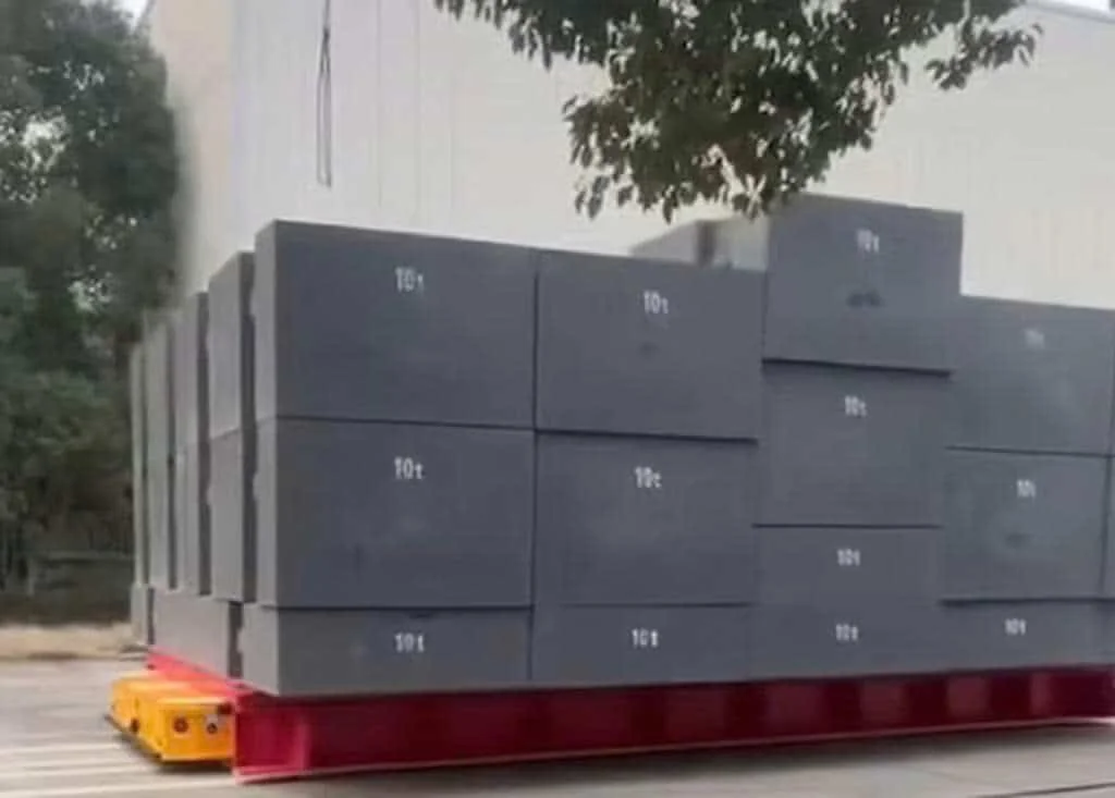 「RoboCar AGV 200T」: Thúc Đẩy Tự Động Hóa Vận Chuyển Vật Siêu Trọng